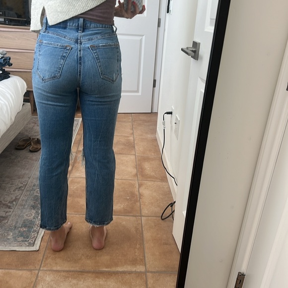 Abercrombie & Fitch The Ankle Straight Ultra High Rise - Picture 3 of 4